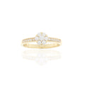Ring „Golden Blossom“ – 333er Gelbgold mit funkelnden Zirkonia