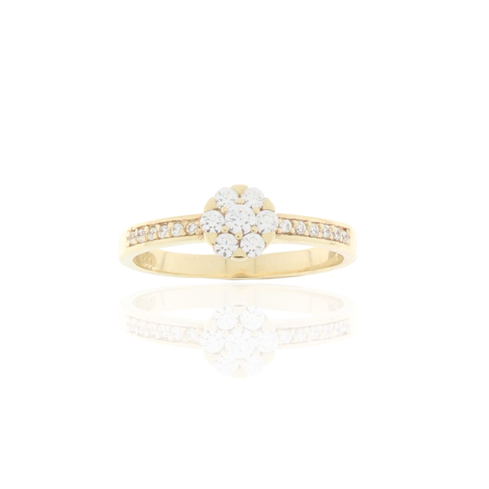 Ring „Golden Blossom“ – 333er Gelbgold mit funkelnden Zirkonia